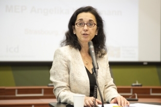Angelika Werthmann.jpg